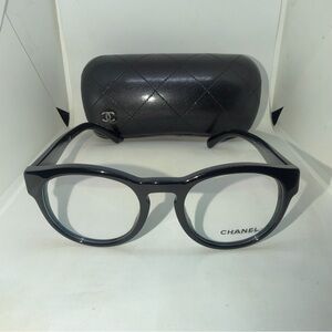 CHANEL Glossy Black Round Glasses with Quilted Case